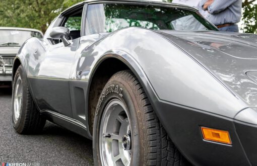 Corvette Stingray - Front Side