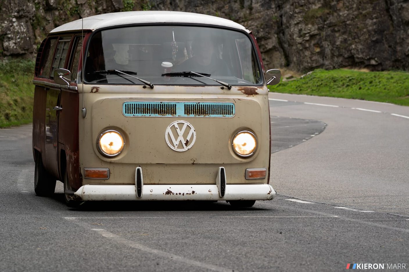 Low VW van rat looking